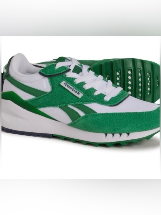 Reebok Shoes - Reebok Green and White Classic Trainer Forte Sneaker